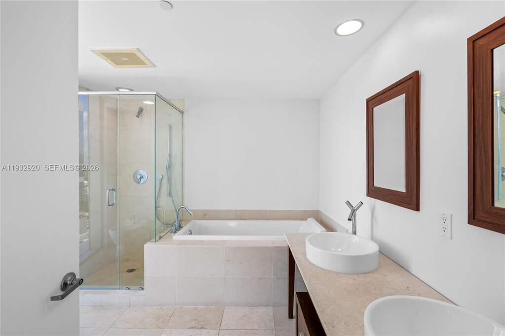 2 Bedroom Apartment/Flat's Image 30
