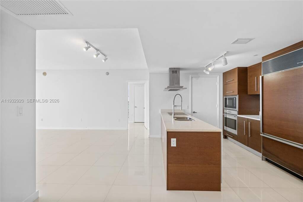 2 Bedroom Apartment/Flat's Image 5