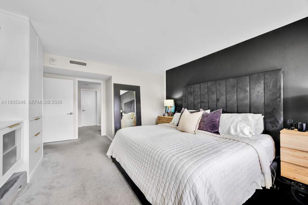 2 Bedroom Apartment/Flat's Image 18