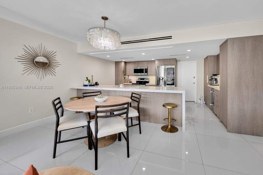 2 Bedroom Apartment/Flat's Image 5