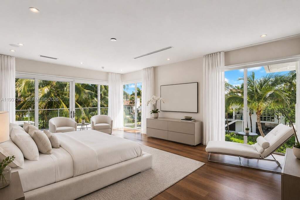 6 Bedroom Single Family Home/House's Image 27