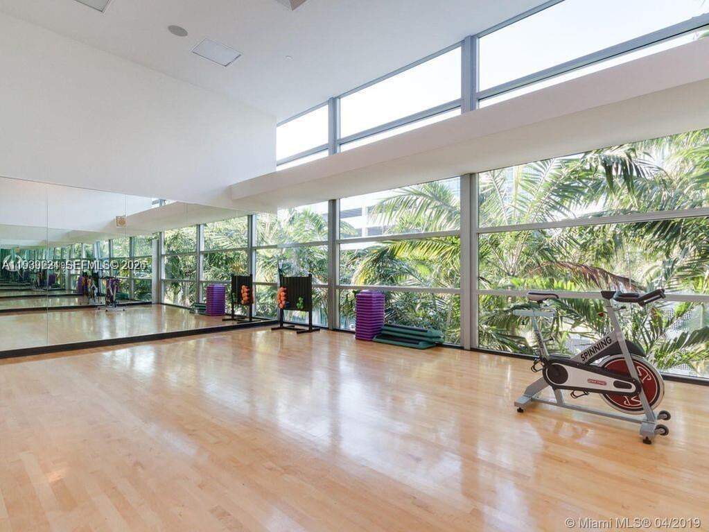 2 Bedroom Apartment/Flat's Image 7