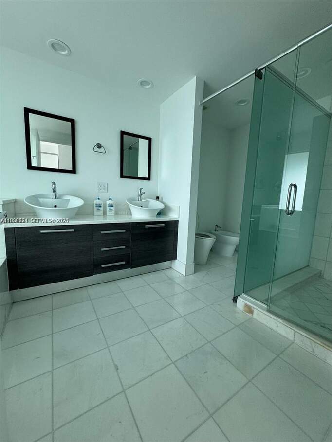 2 Bedroom Apartment/Flat's Image 18