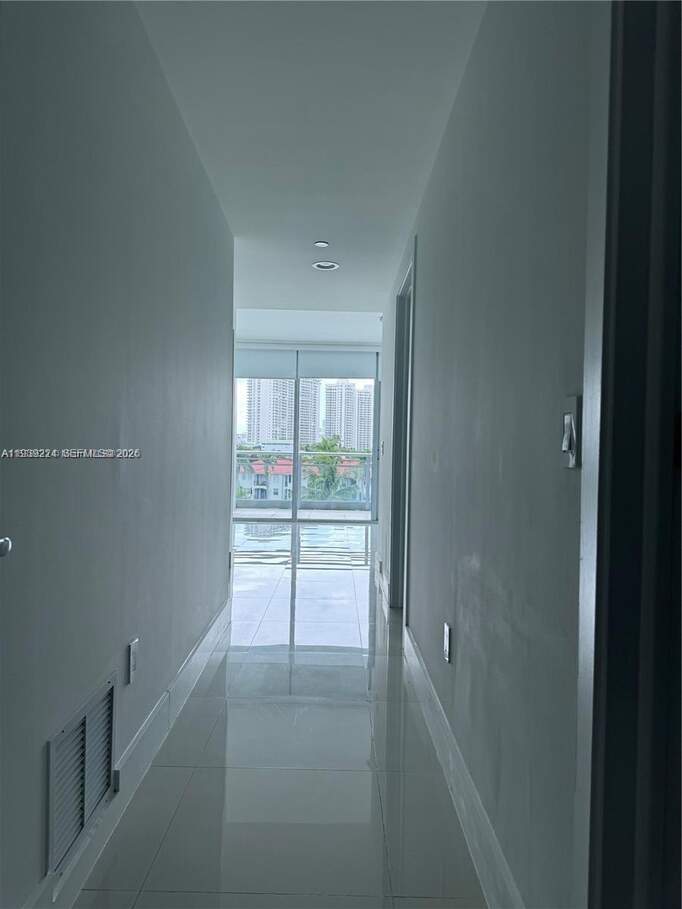 2 Bedroom Apartment/Flat's Image 20