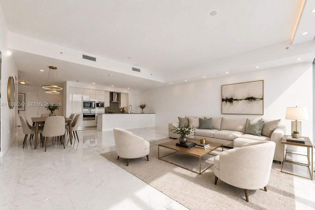2 Bedroom Apartment/Flat's Image 3