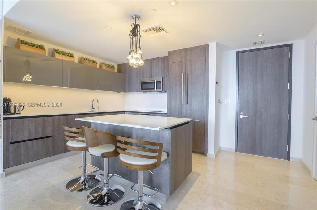 2 Bedroom Apartment/Flat's Image 7