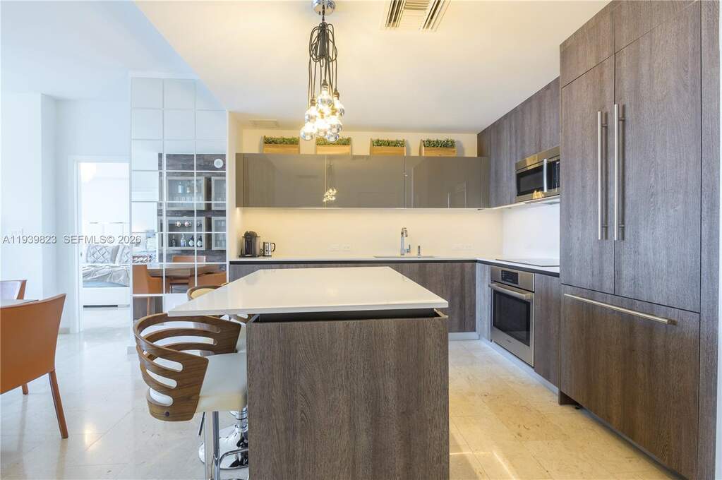 2 Bedroom Apartment/Flat's Image 6