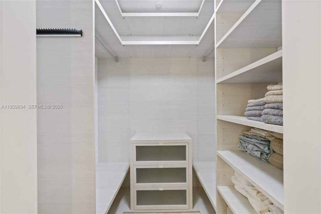 2 Bedroom Apartment/Flat's Image 8