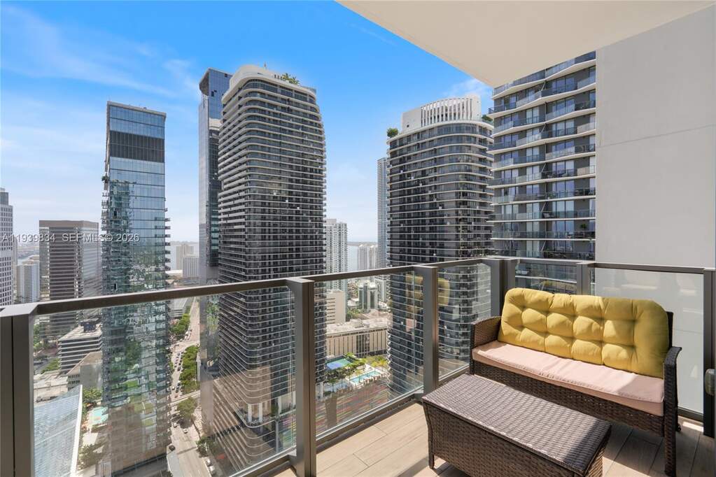2 Bedroom Apartment/Flat's Image 34