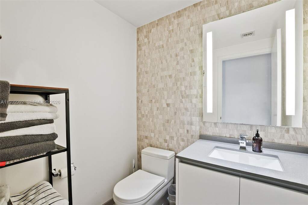 3 Bedroom Apartment/Flat's Image 14