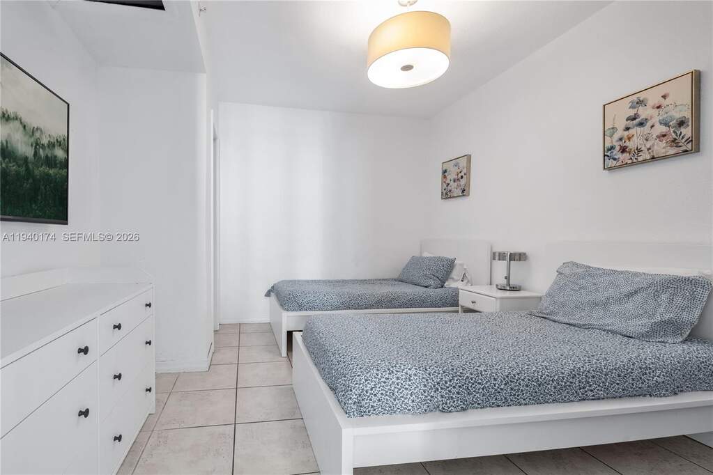 2 Bedroom Apartment/Flat's Image 10
