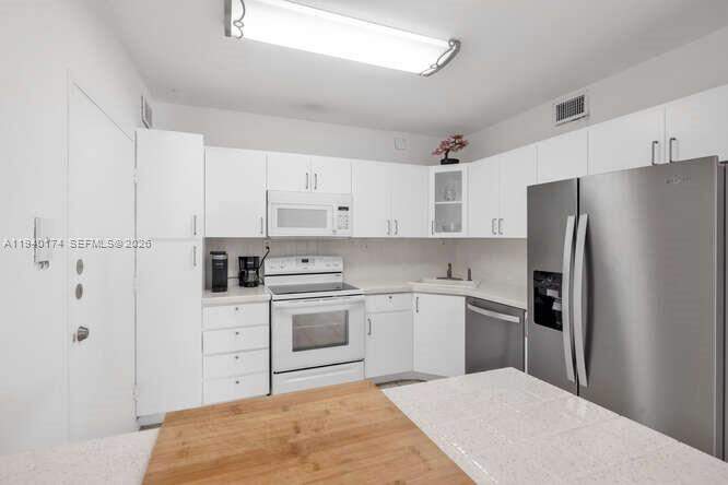 2 Bedroom Apartment/Flat's Image 20
