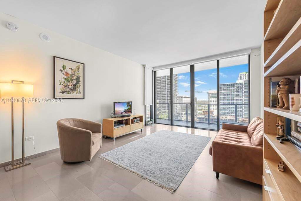 2 Bedroom Apartment/Flat's Image 10