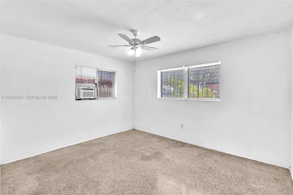 4 Bedroom Multi Unit's Image 7