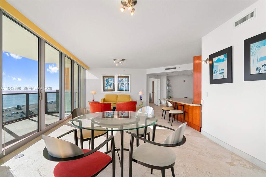 3 Bedroom Apartment/Flat's Image 33