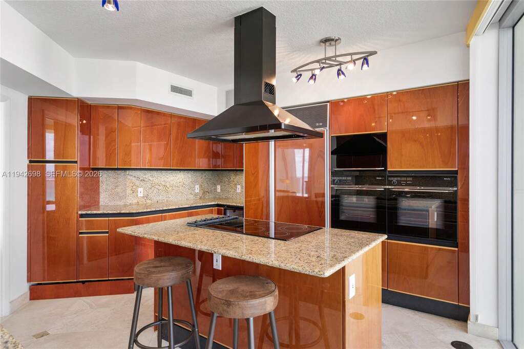 3 Bedroom Apartment/Flat's Image 73