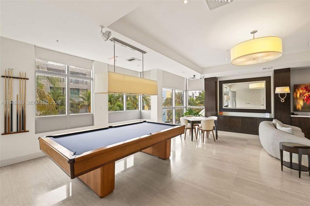 3 Bedroom Apartment/Flat's Image 90