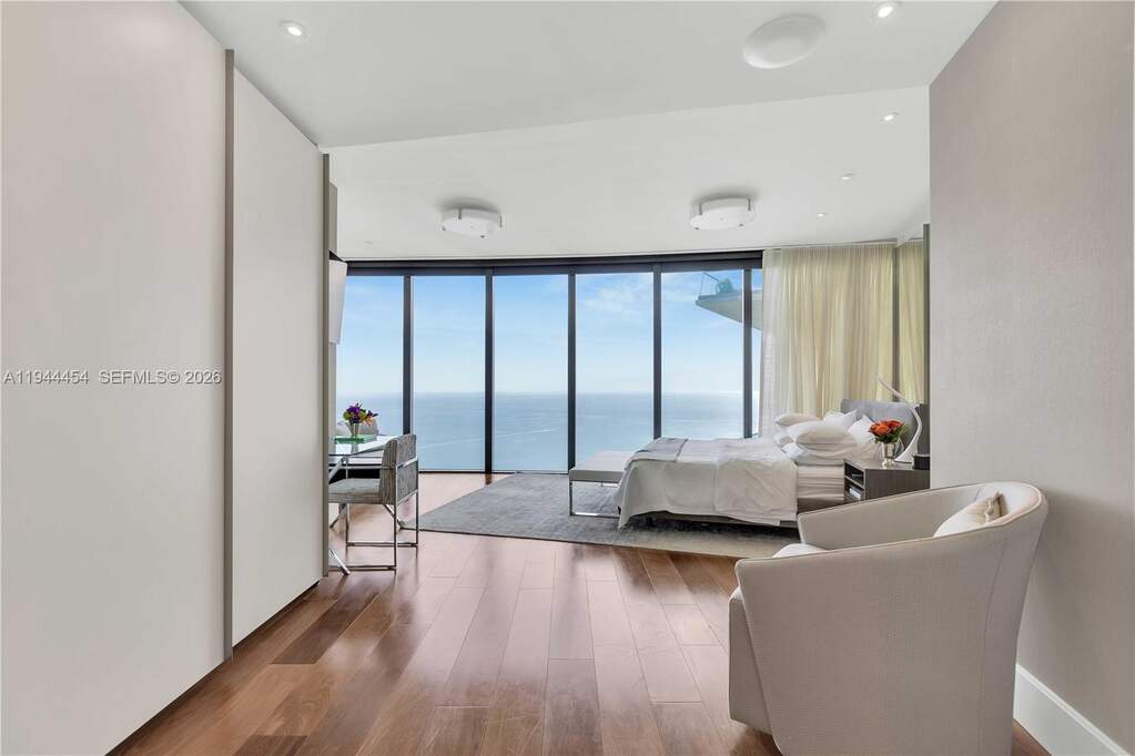4 Bedroom Apartment/Flat's Image 18