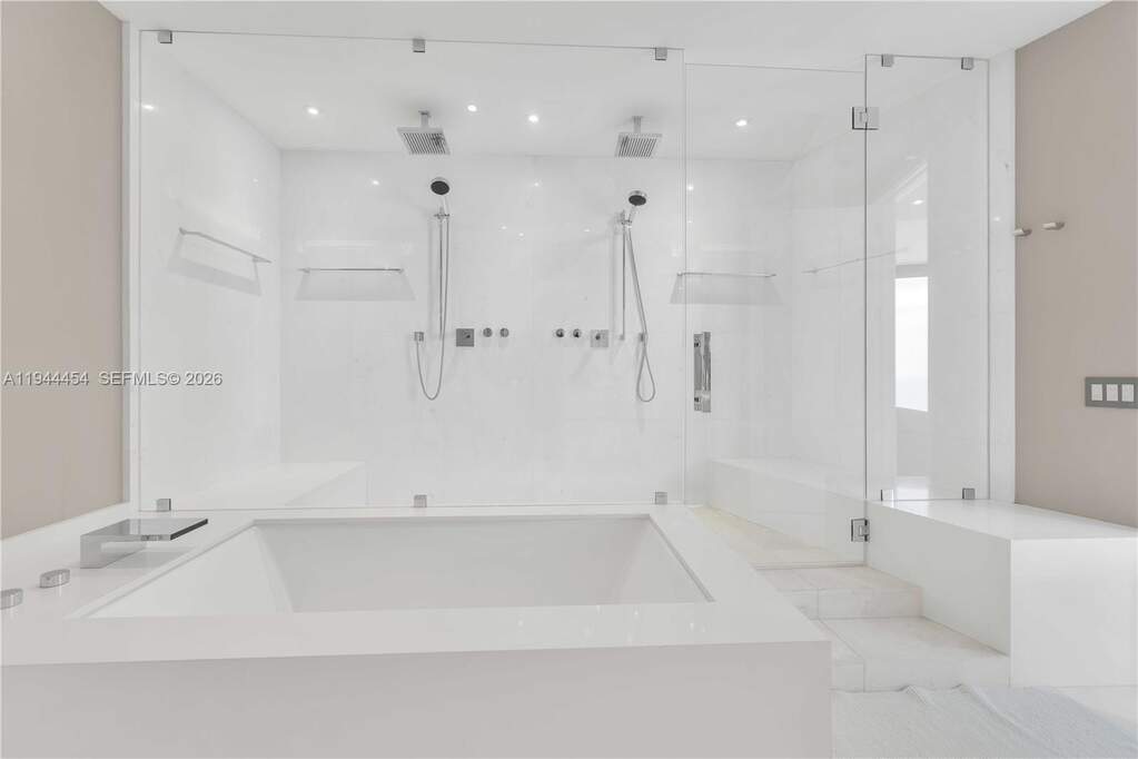 4 Bedroom Apartment/Flat's Image 24