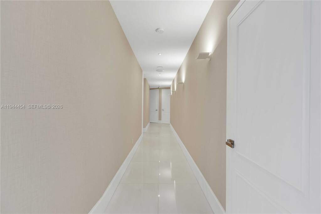 4 Bedroom Apartment/Flat's Image 25