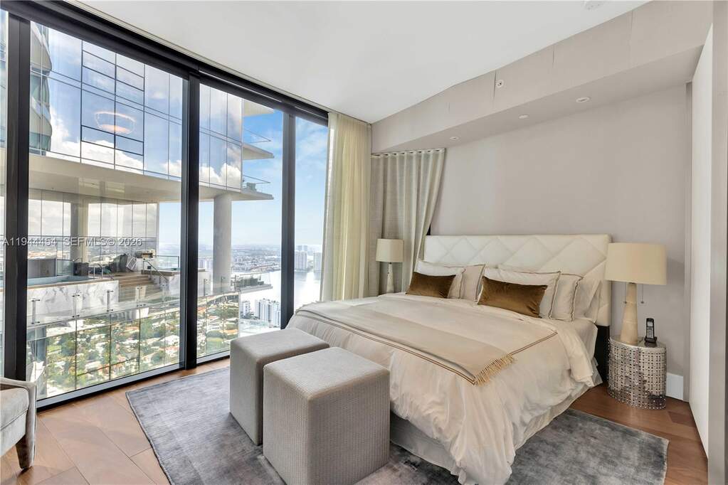 4 Bedroom Apartment/Flat's Image 29