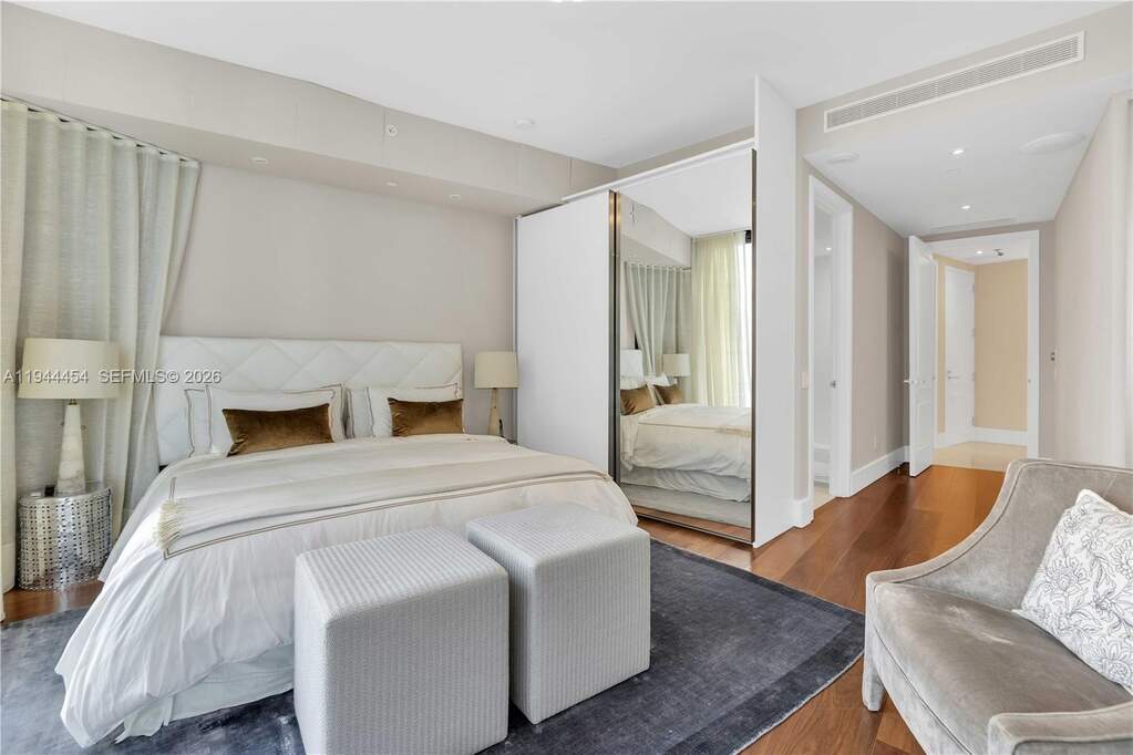 4 Bedroom Apartment/Flat's Image 31