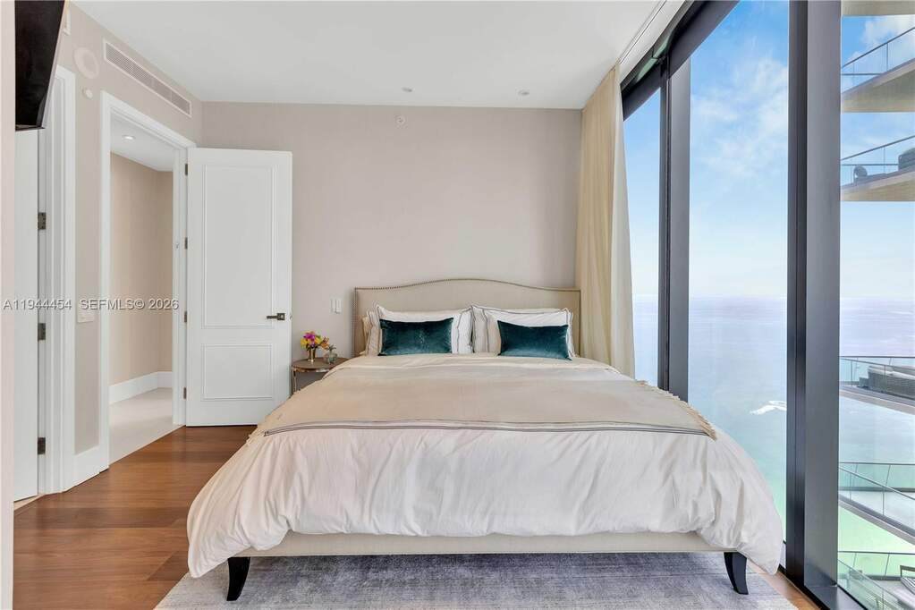 4 Bedroom Apartment/Flat's Image 34