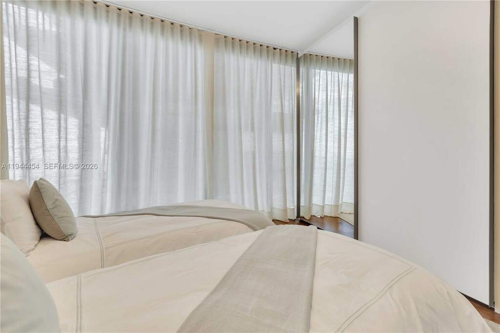 4 Bedroom Apartment/Flat's Image 37