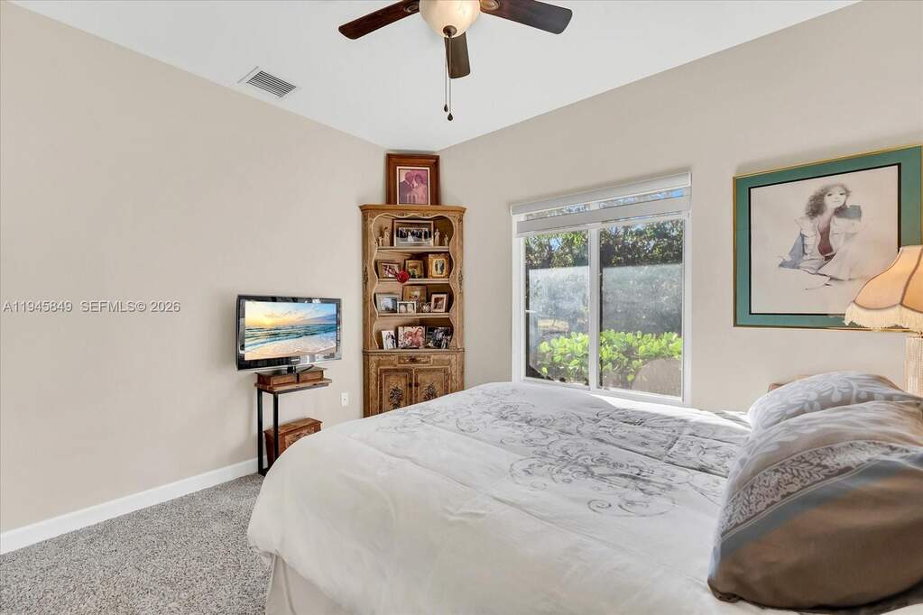 4 Bedroom Single Family Home/House's Image 20