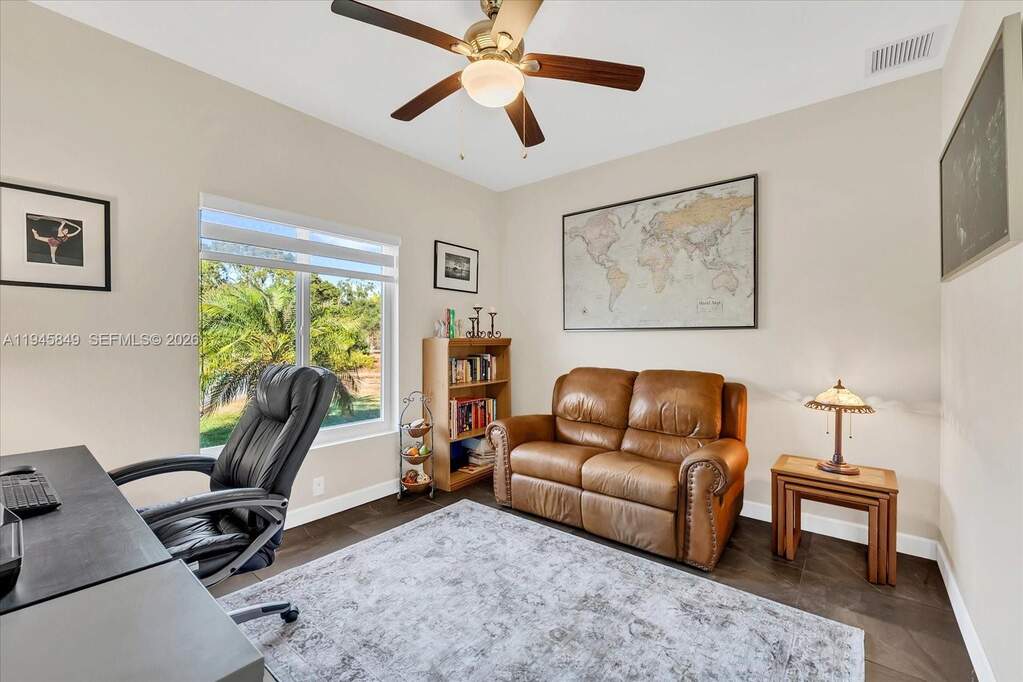 4 Bedroom Single Family Home/House's Image 22