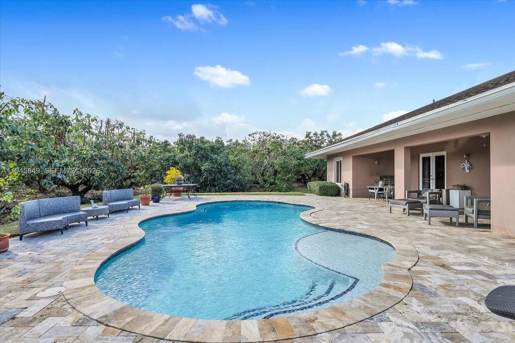 4 Bedroom Single Family Home/House's Image 26