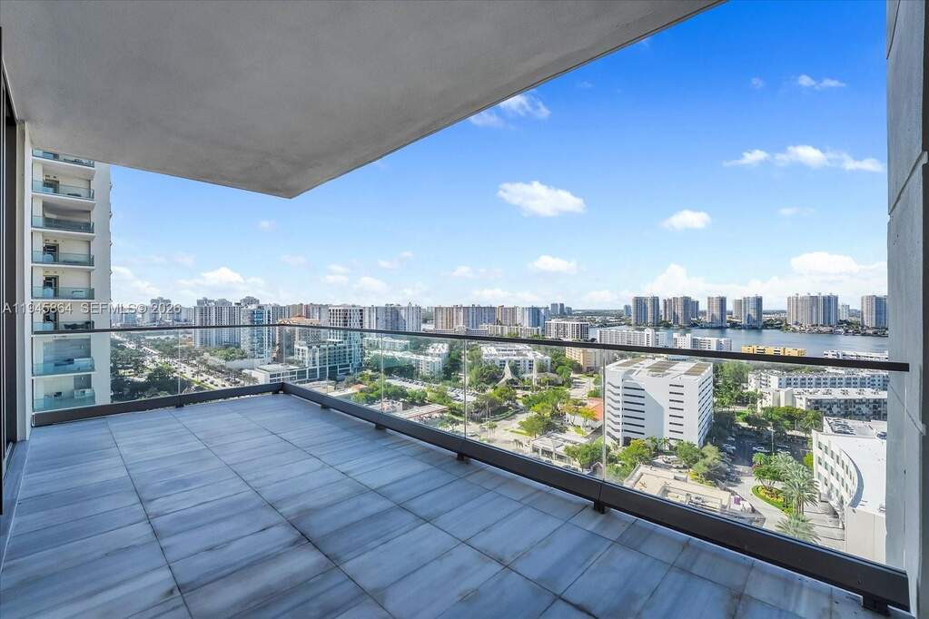 5 Bedroom Apartment/Flat's Image 7