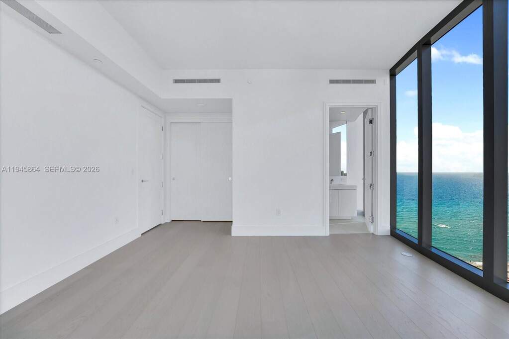5 Bedroom Apartment/Flat's Image 29