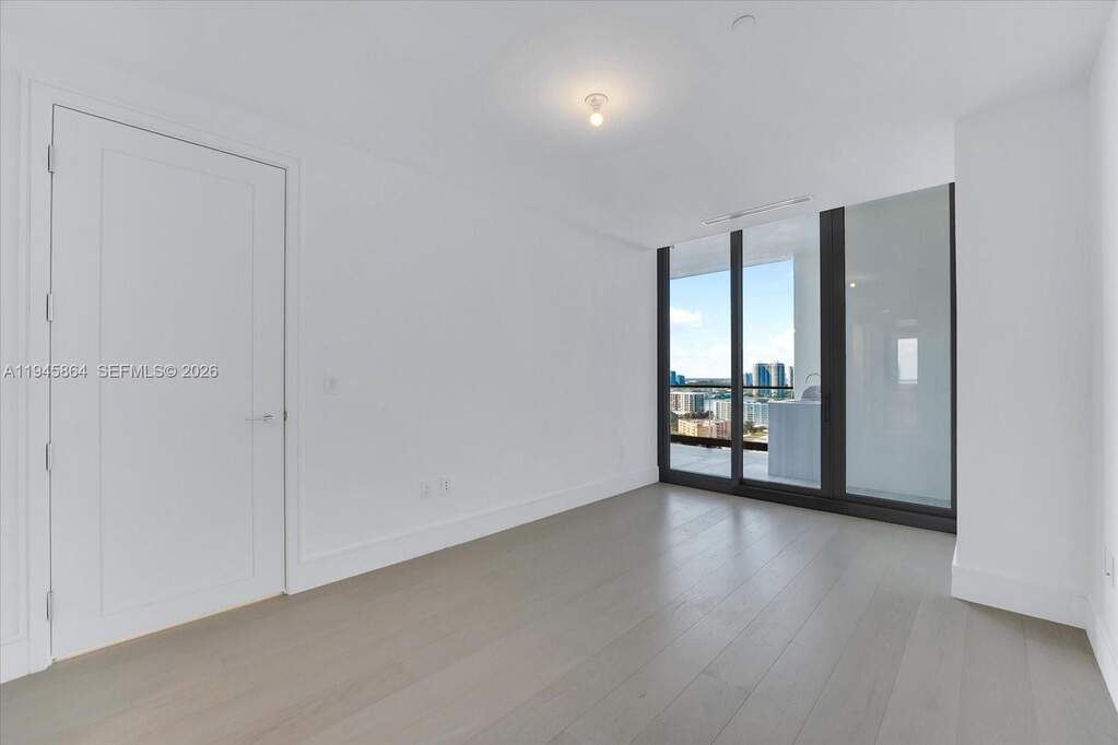 5 Bedroom Apartment/Flat's Image 31