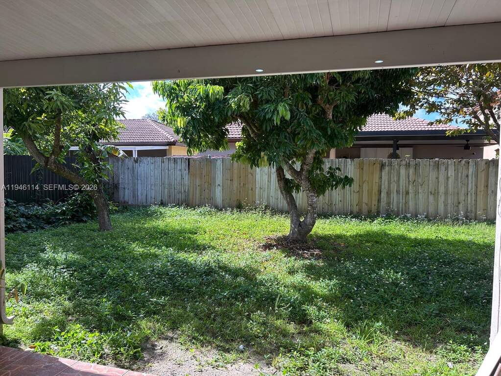 3 Bedroom Single Family Home/House's Image 11