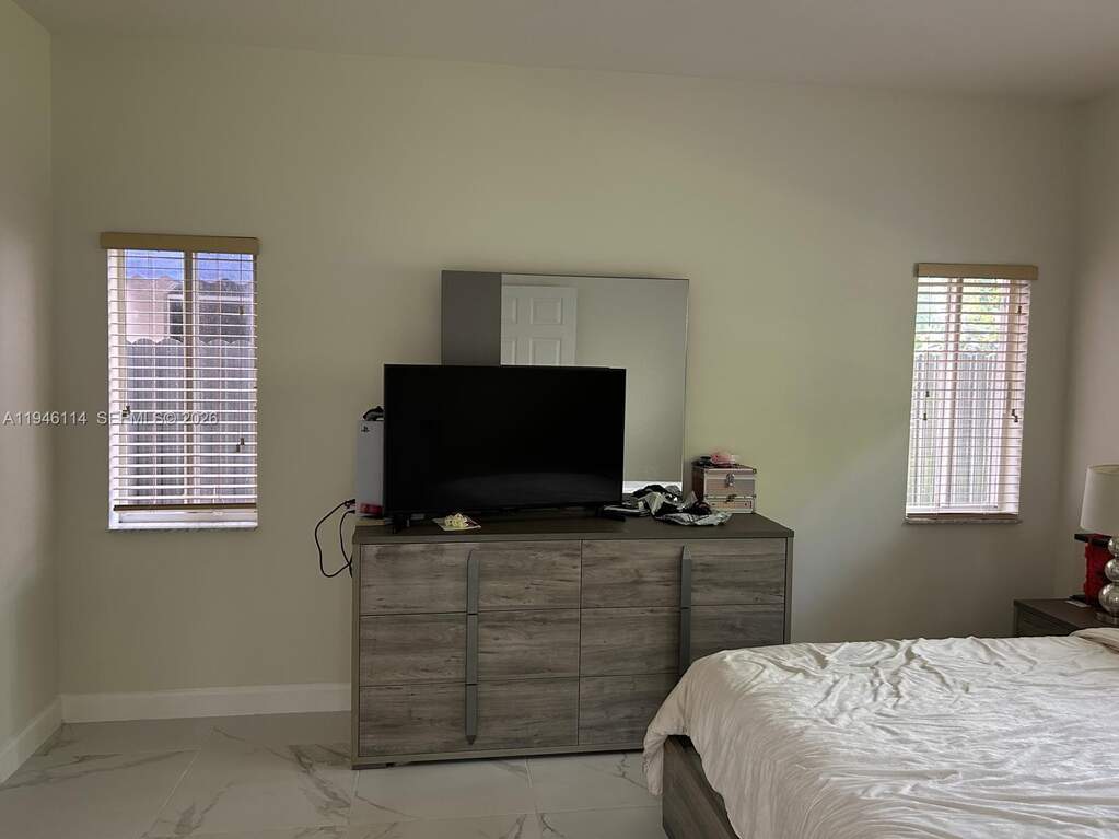 3 Bedroom Single Family Home/House's Image 23