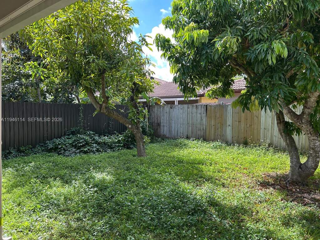 3 Bedroom Single Family Home/House's Image 28