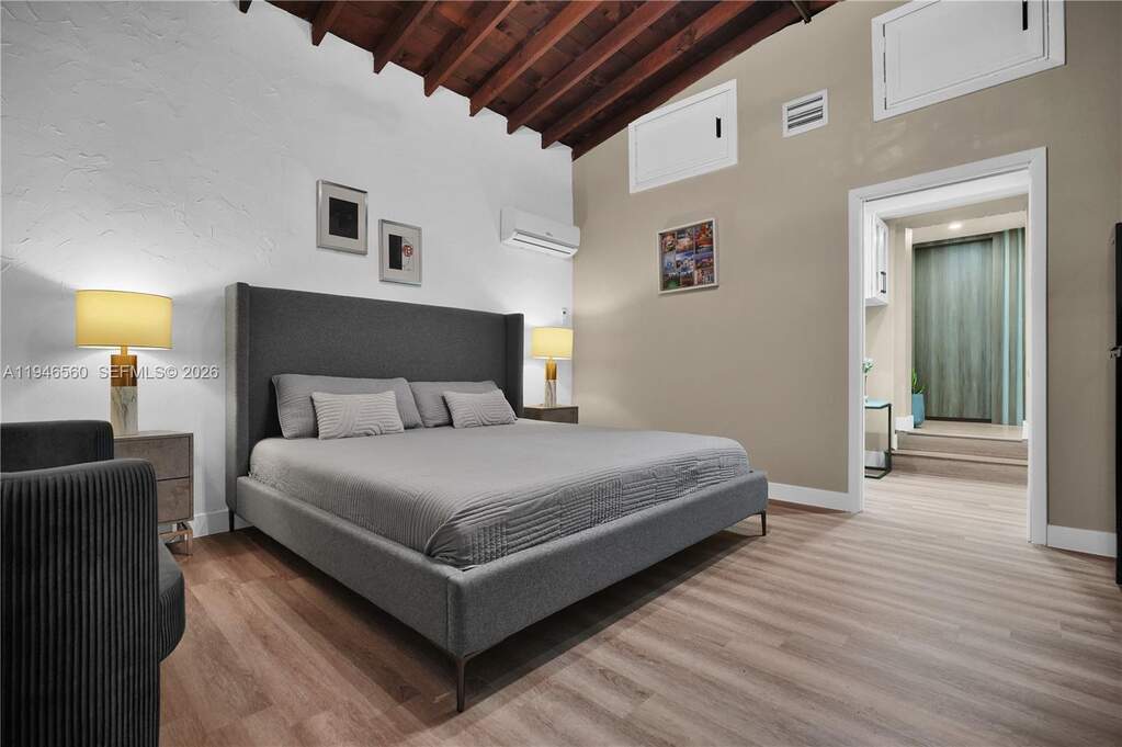 3 Bedroom Single Family Home/House's Image 23