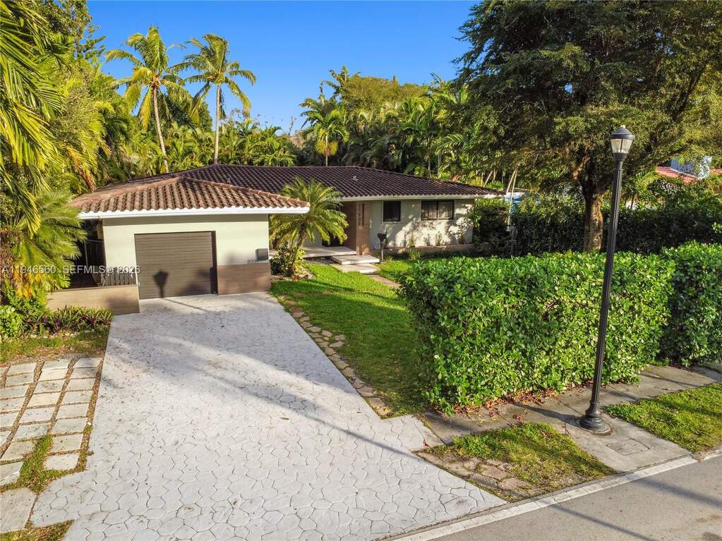 3 Bedroom Single Family Home/House's Image 31