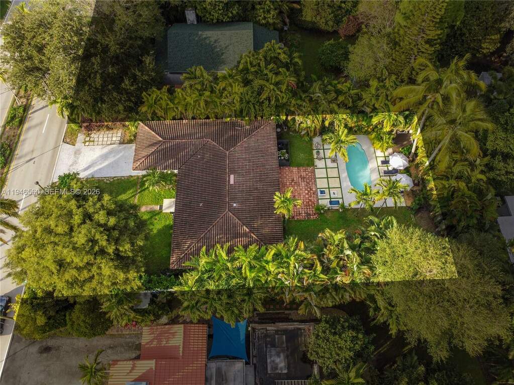 3 Bedroom Single Family Home/House's Image 36