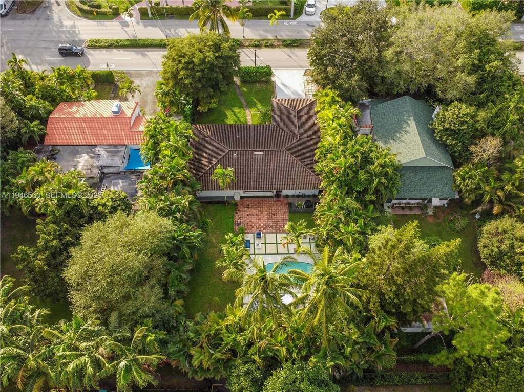 3 Bedroom Single Family Home/House's Image 38