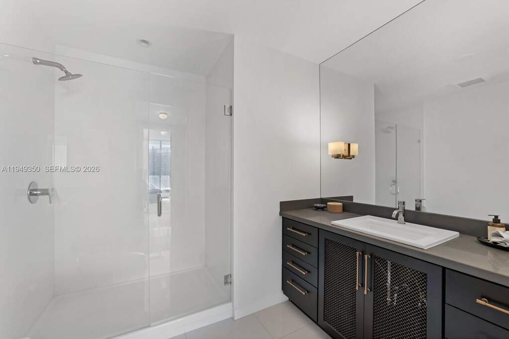 4 Bedroom Apartment/Flat's Image 27