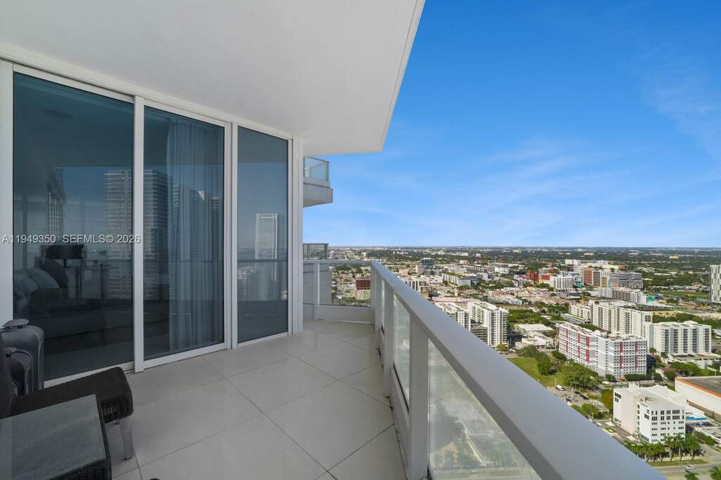 4 Bedroom Apartment/Flat's Image 35