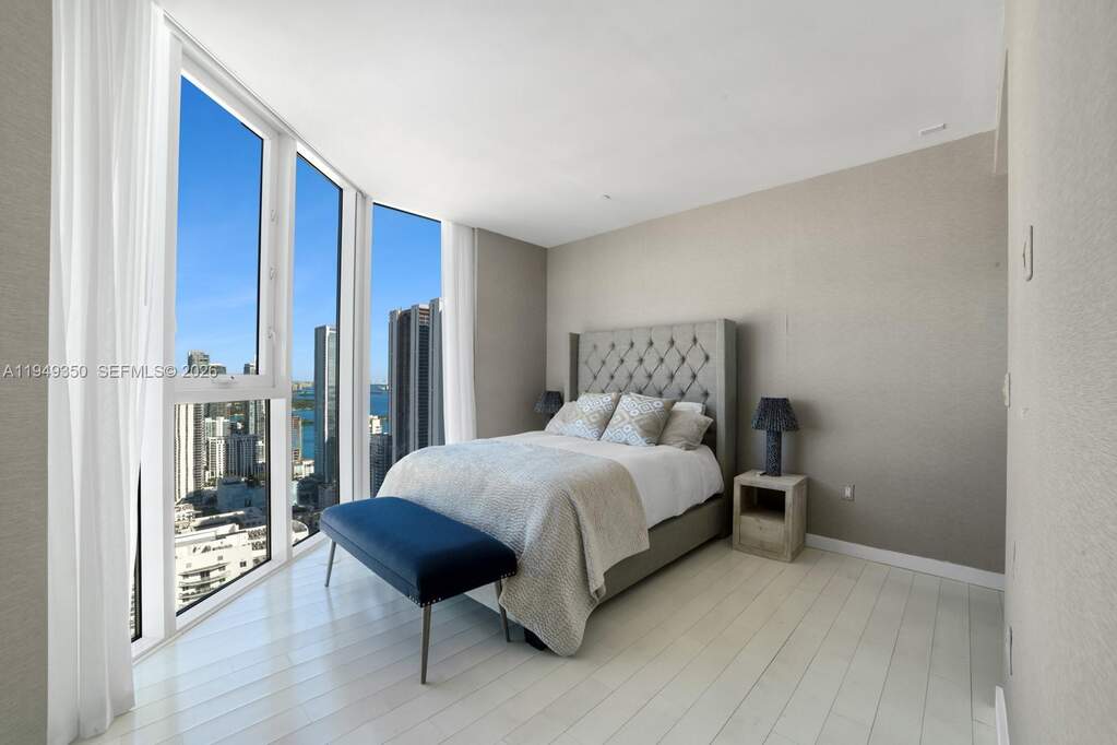 4 Bedroom Apartment/Flat's Image 36