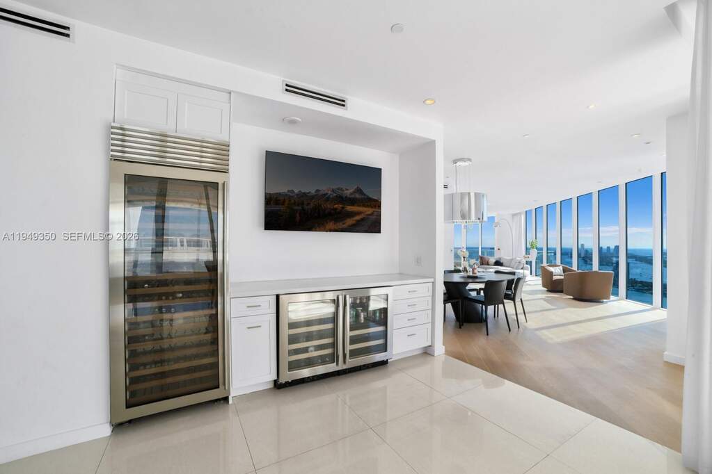 4 Bedroom Apartment/Flat's Image 4