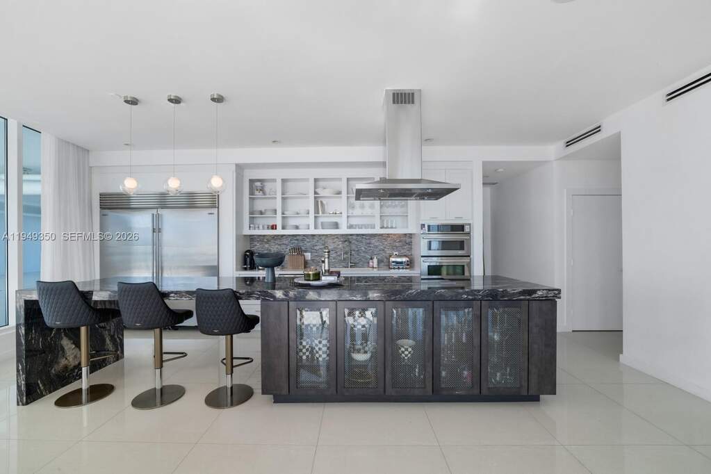 4 Bedroom Apartment/Flat's Image 6