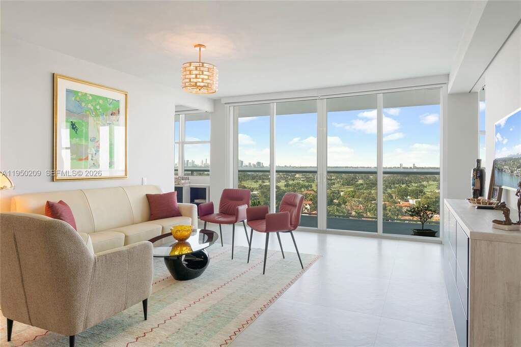 2 Bedroom Apartment/Flat's Image 8