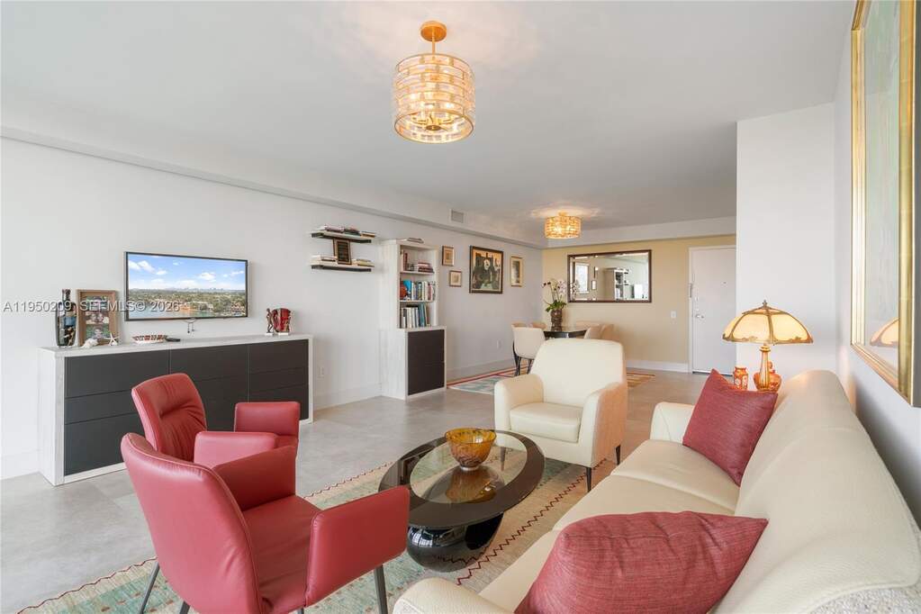2 Bedroom Apartment/Flat's Image 12