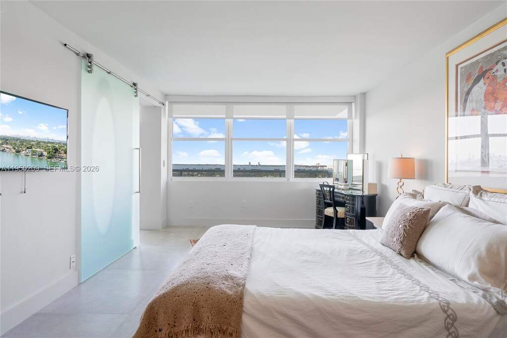 2 Bedroom Apartment/Flat's Image 23