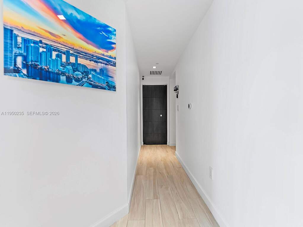 1 Bedroom Apartment/Flat's Image 9